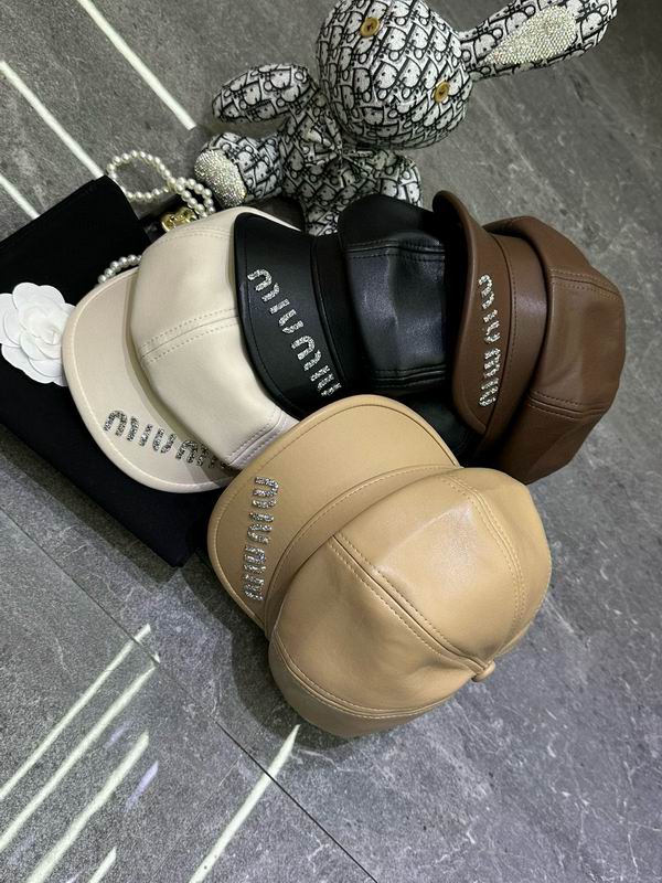 Miumiu cap dx01